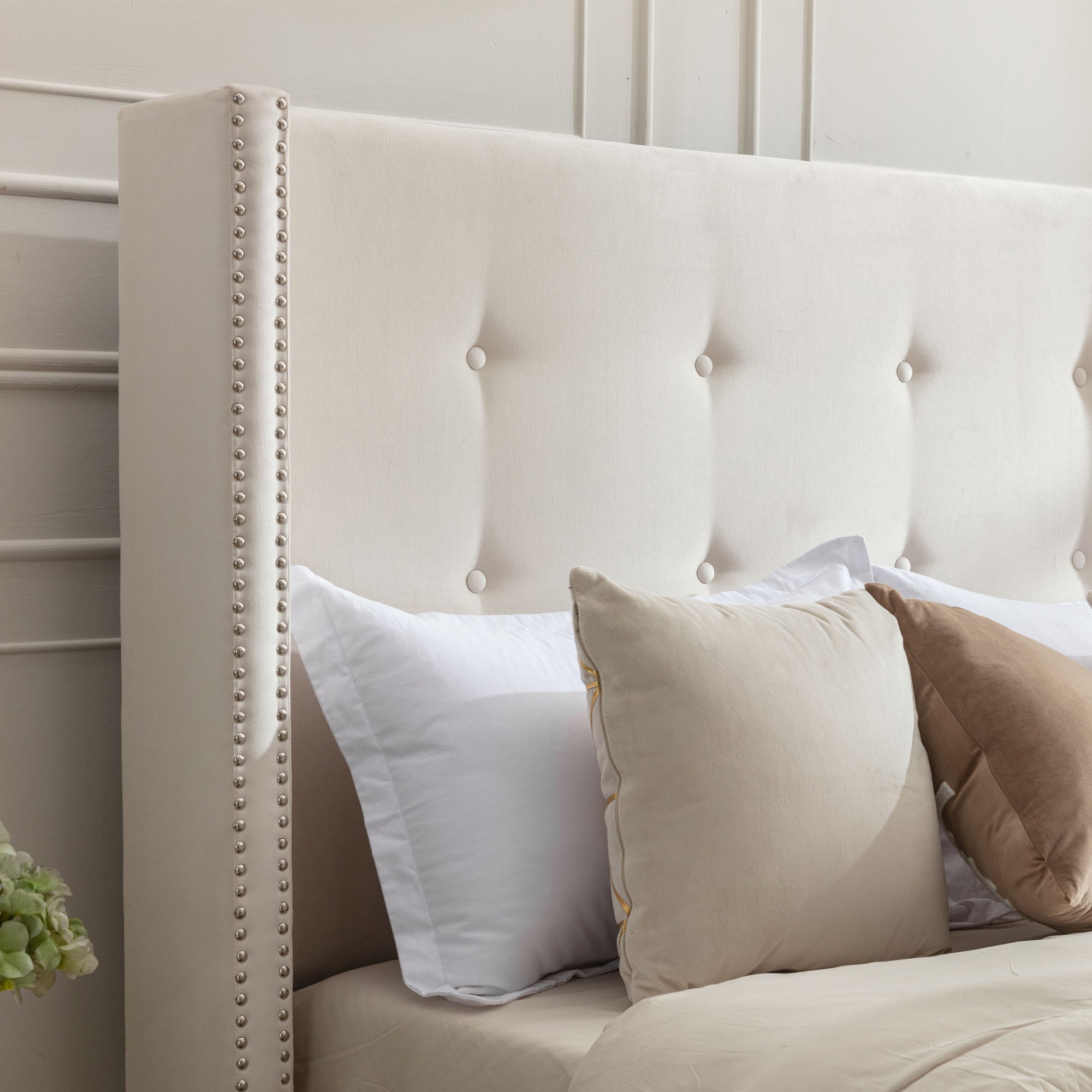 Upholstered  Bed Frame